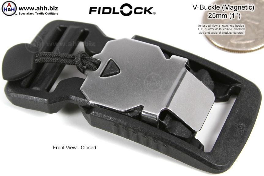 About magnetic helmet buckles by FIDLOCK